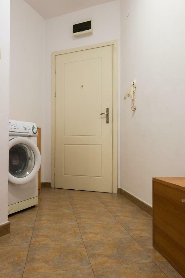 פלובדיב Glorious - 2-Bedroom Apartment Near Youth Hill By Flat Mаnager מראה חיצוני תמונה